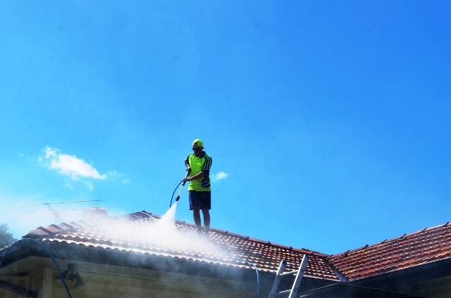 BlastAwayServices.com.au (2) Roof Cleaning Sydney